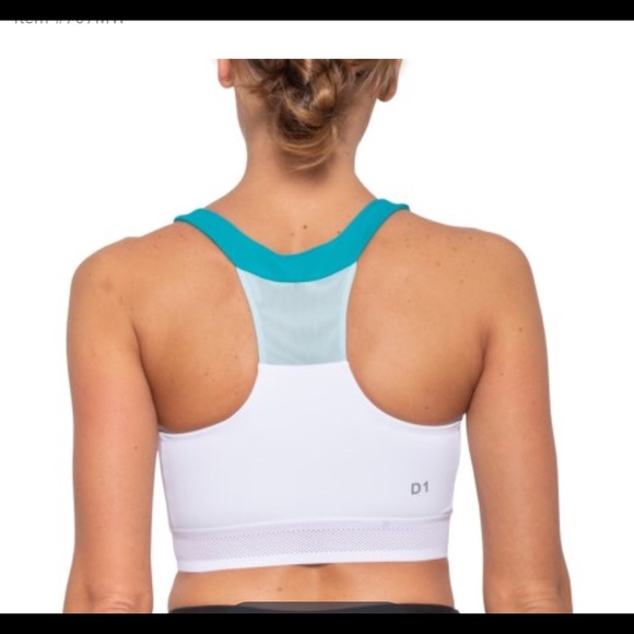 halter top sports bra